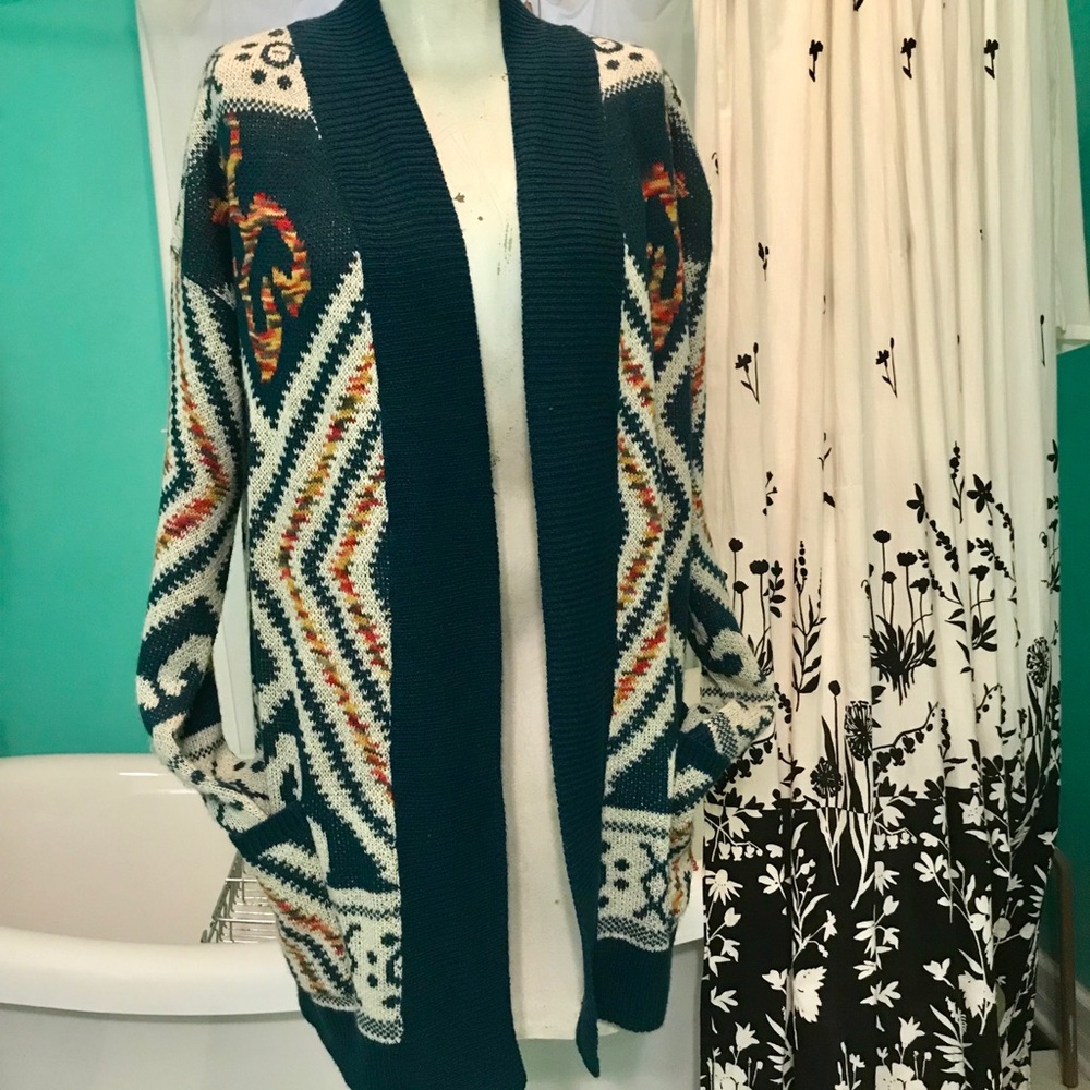 Hunter green and multicolored pattern cardigan